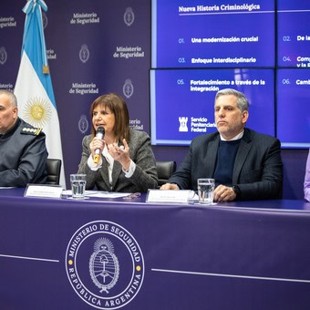 lulián curi.jpg