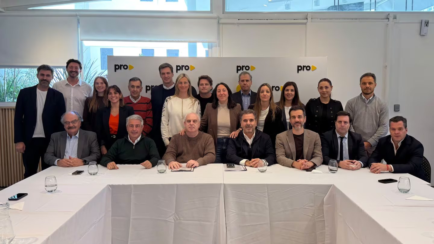 El PRO bonaerense vuelve a reunirse con intendentes y concejales para fortalecer su armado rumbo a 2027