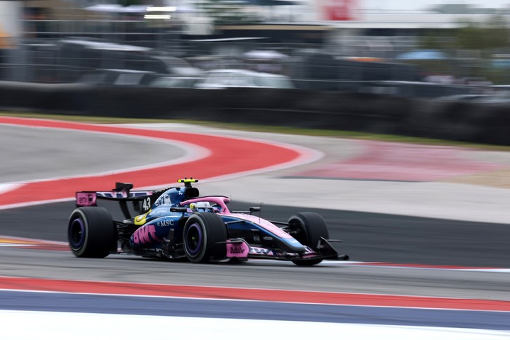 Otra vez sin suerte: Colapinto se bajó en Austin después de remontar siete puestos