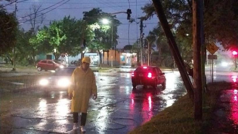 Rige un alerta meteorológico nivel amarillo por tormentas y granizo en gran parte de la provincia