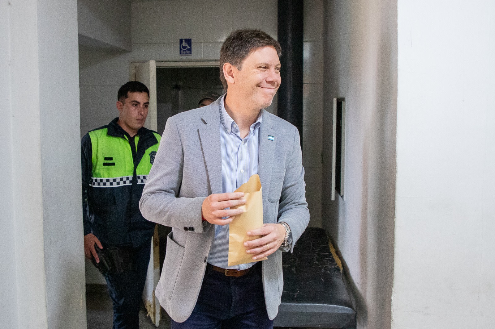 Yerba Buena comenzó a realizar narcotest a funcionarios: Macchiarola y cinco concejales fueron los primeros