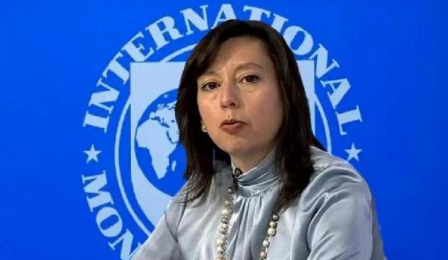 El FMI recomendó al Gobierno argentino acumular más reservas ante el salto del riesgo país