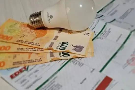 Más del 85% de las familias tucumanas están en condiciones de recibir el subsidio de luz pero unas 80 mil todavía no hicieron el trámite
