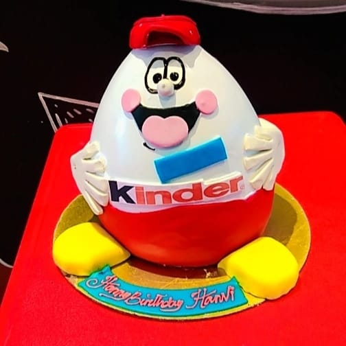 Kinder Joy Cake