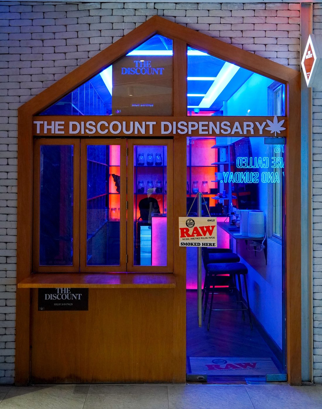 The Discount Dispensary in Thonglor, Bangkok