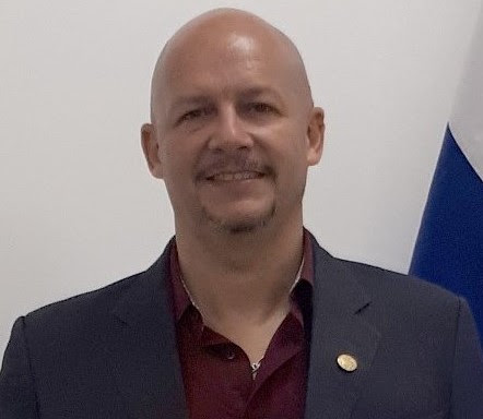 Dr. José Rolando