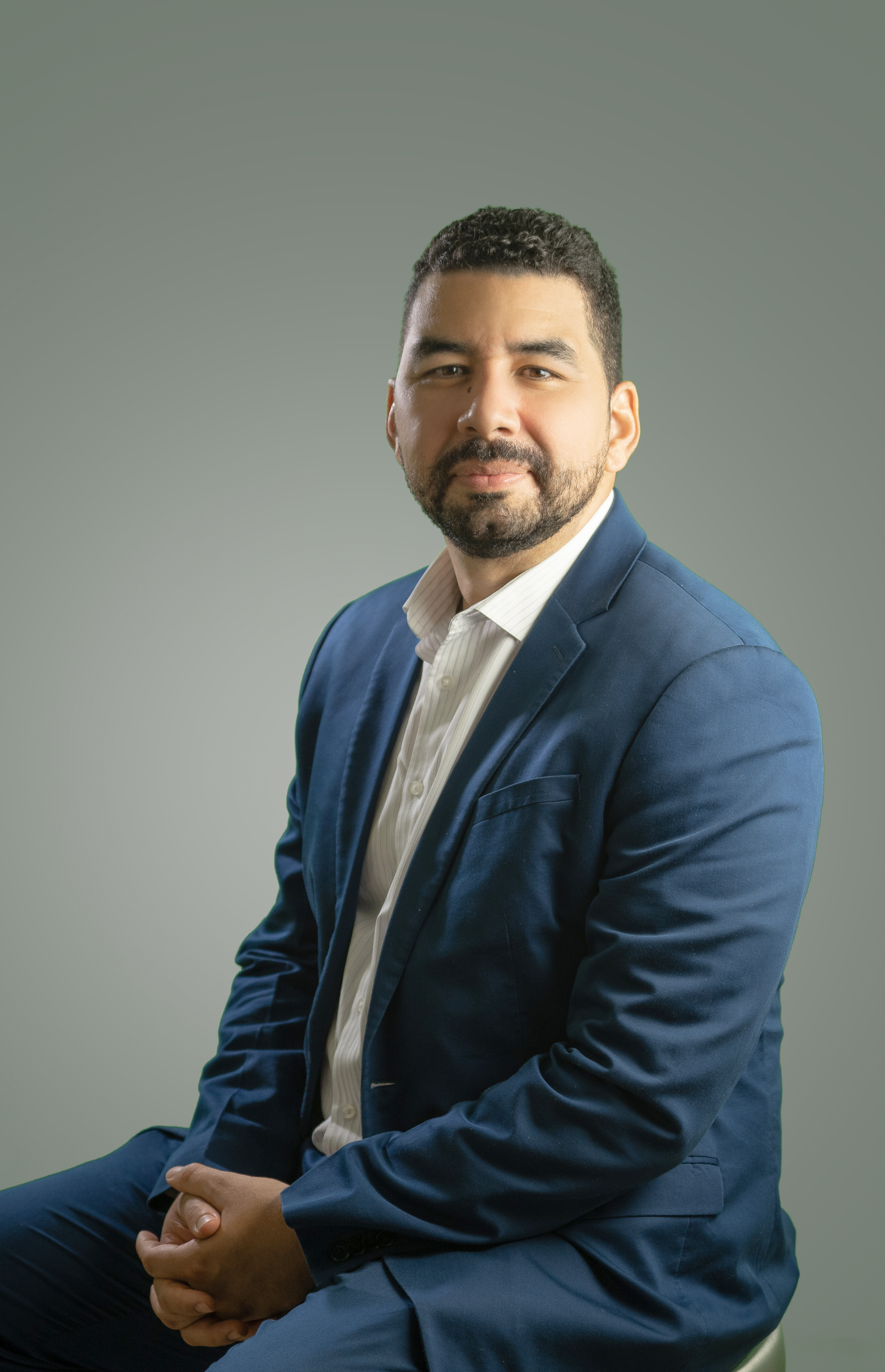 Dr. Juan Castillo
