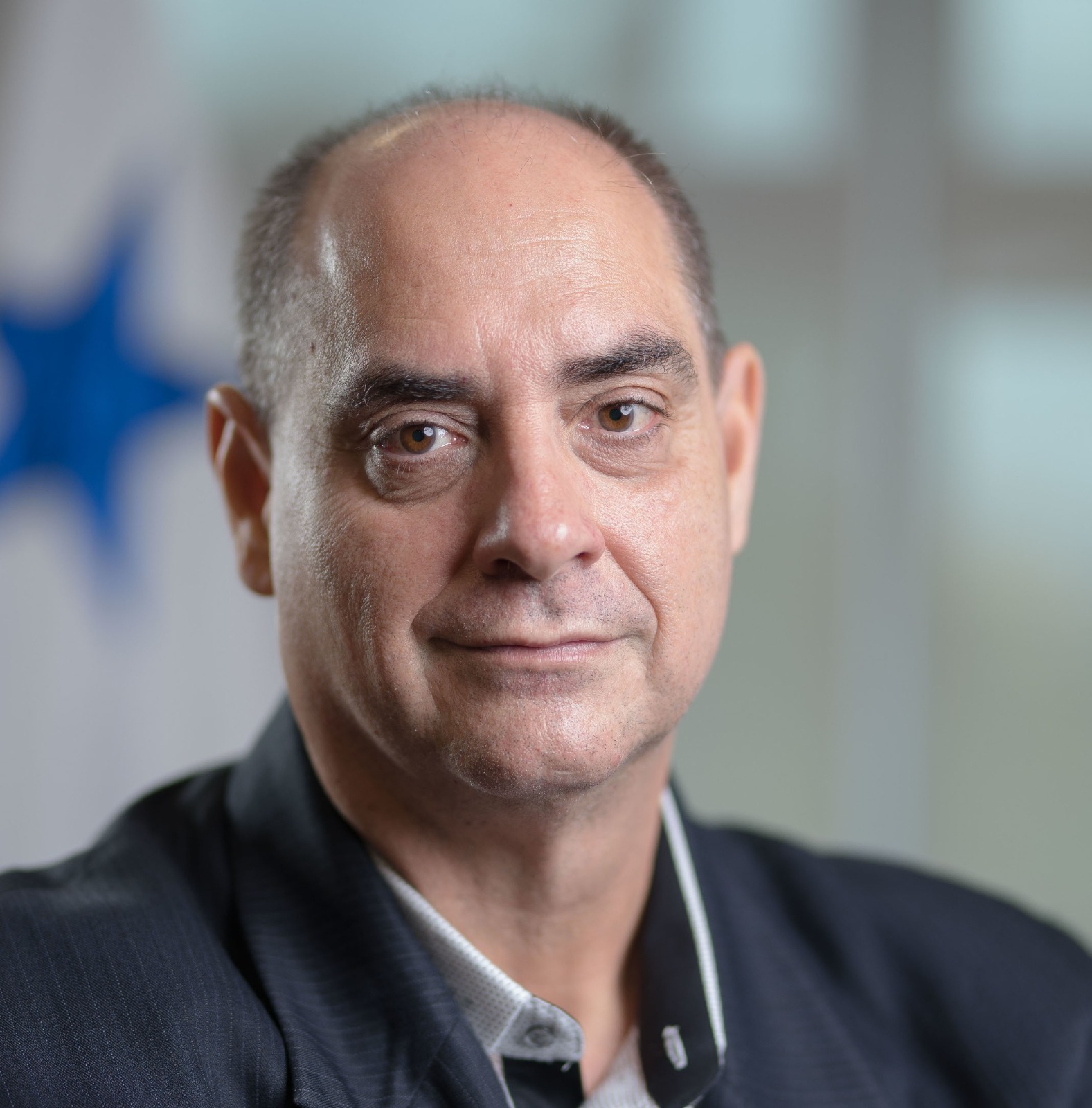 Dr. Victor Sanchez