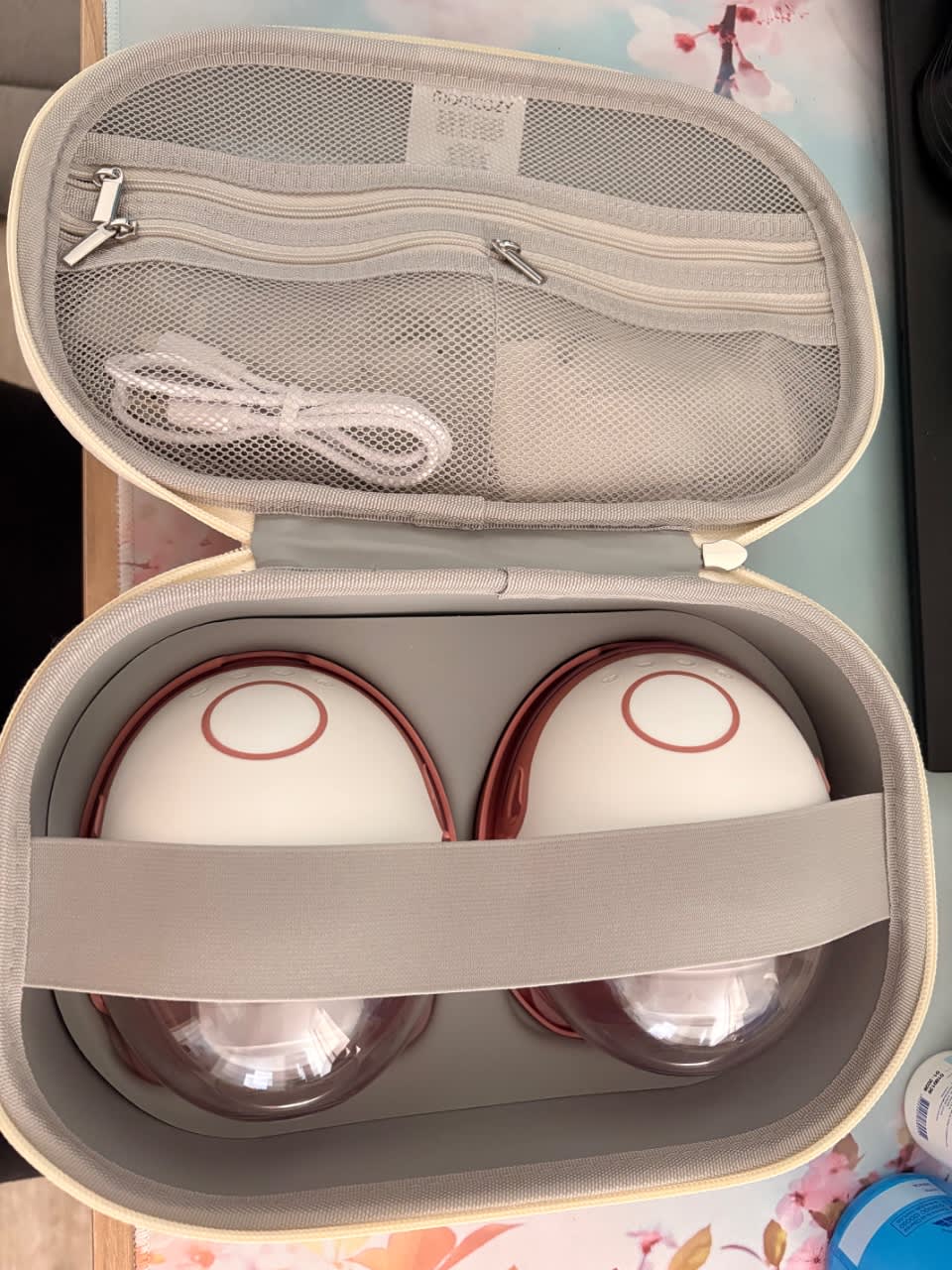 Kit Extractor Momcozy doble eléctrico con accesorios 4