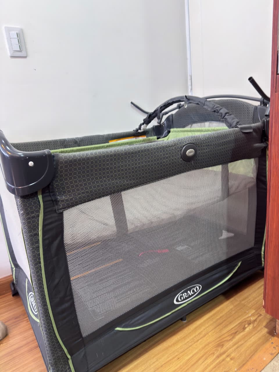 Corral Marca Graco  6