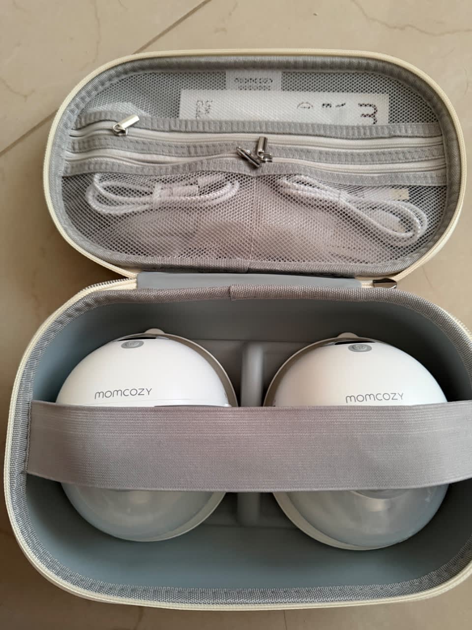 Extractores momcozy M5  4