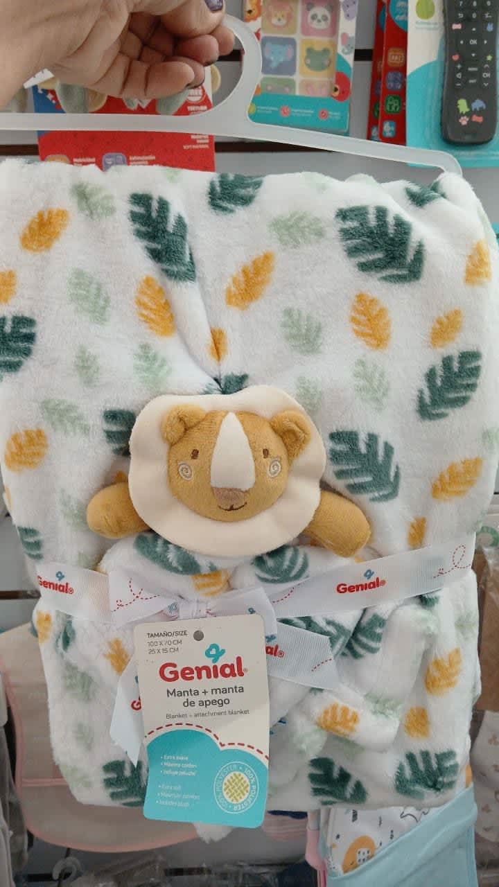 Cobija con Muñeco de Apego