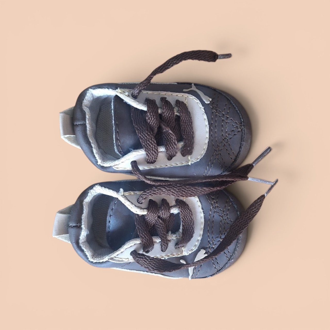 Zapatitos bebé gris 0-3 meses material sintético 3