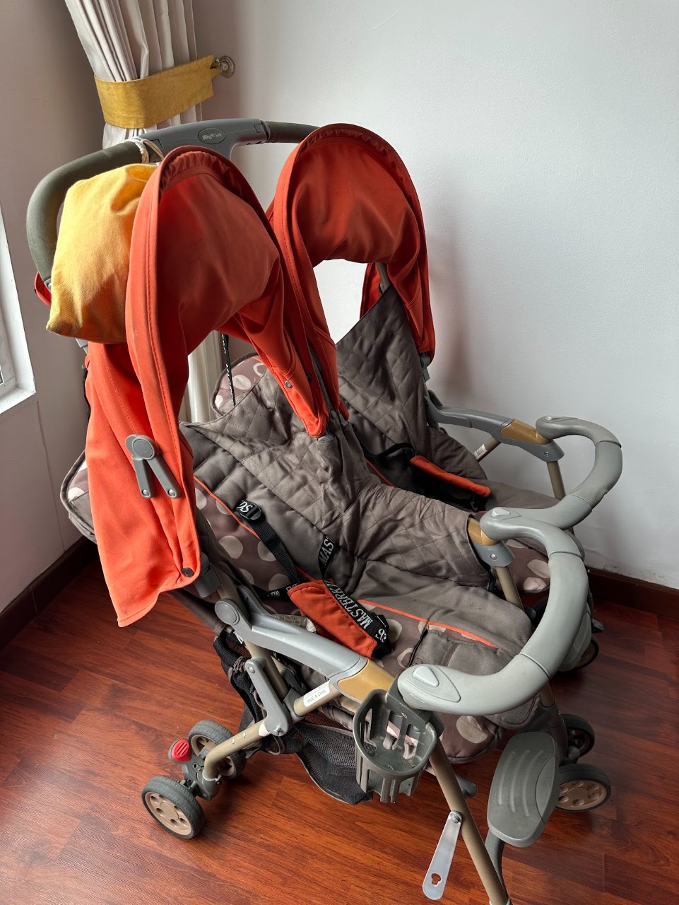 Coche Doble Masterkids Rojo - Buen Estado 3