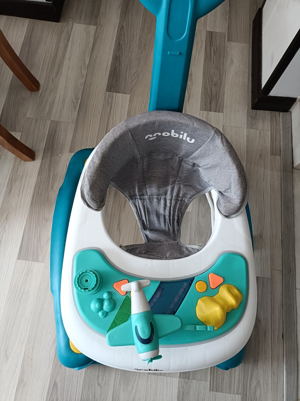 Caminador Mobilu turquesa y blanco 6-12 meses 7