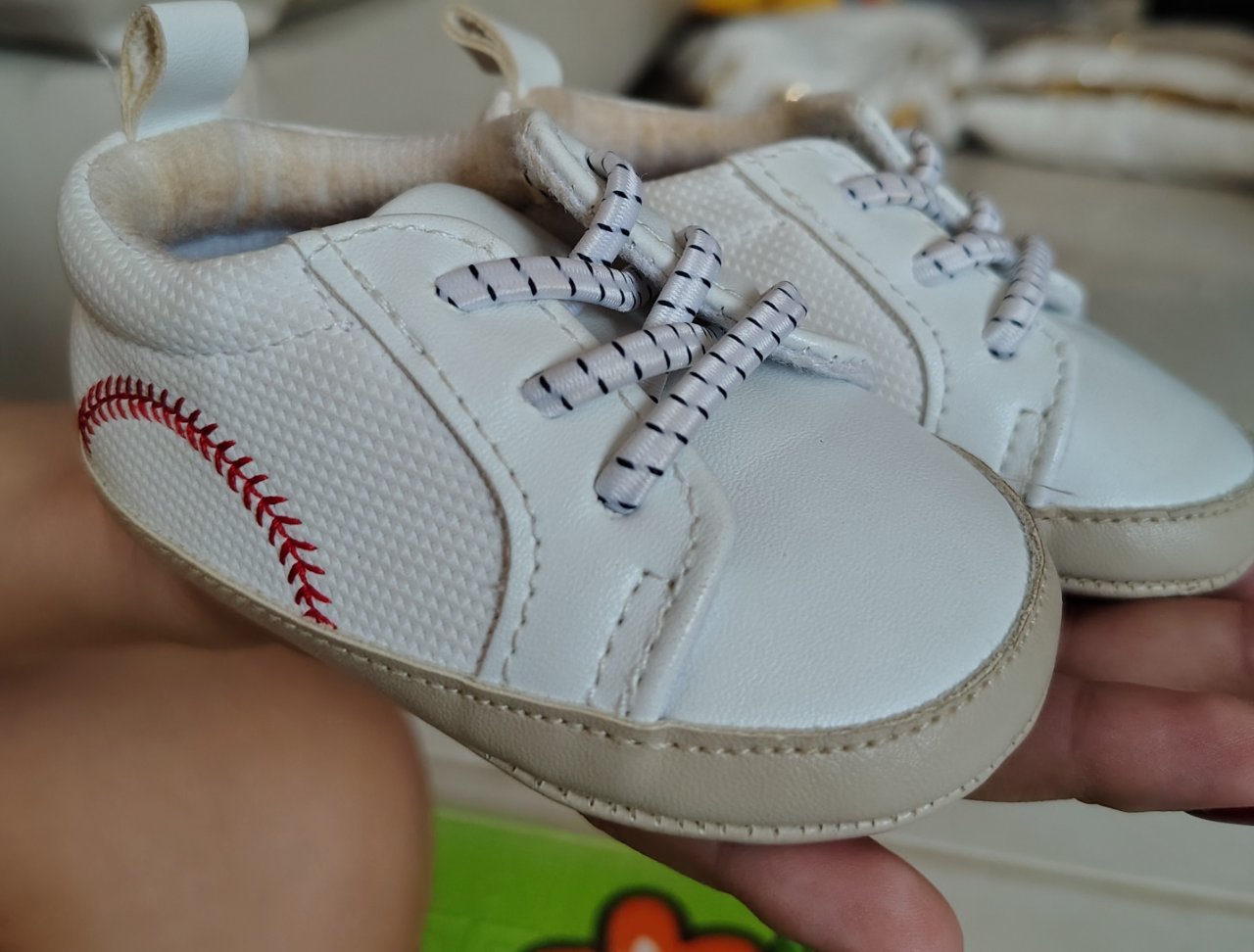 Zapatos de bebé blanco y beige - 6 pares