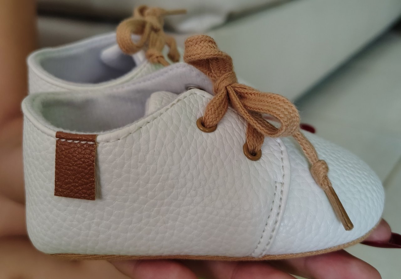 Zapatos de bebé blanco y beige - 6 pares 7