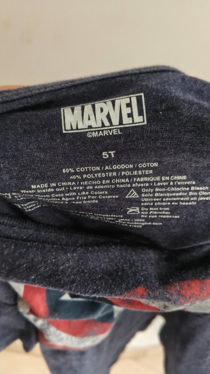 Camiseta Marvel Capitán América Talla 5T 3