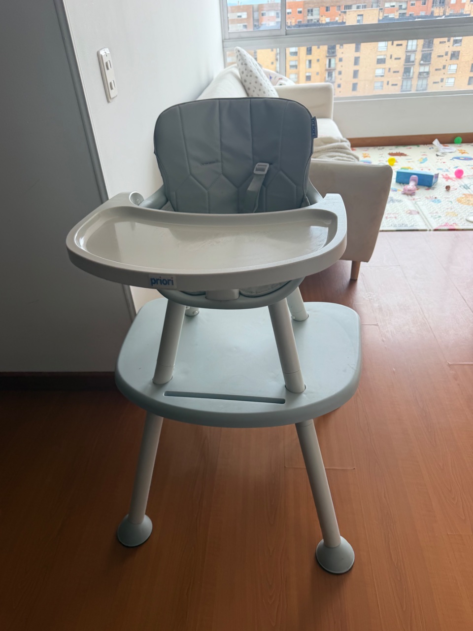 Silla de Comer Priori 3 en 1 - Blanca Convertible 3