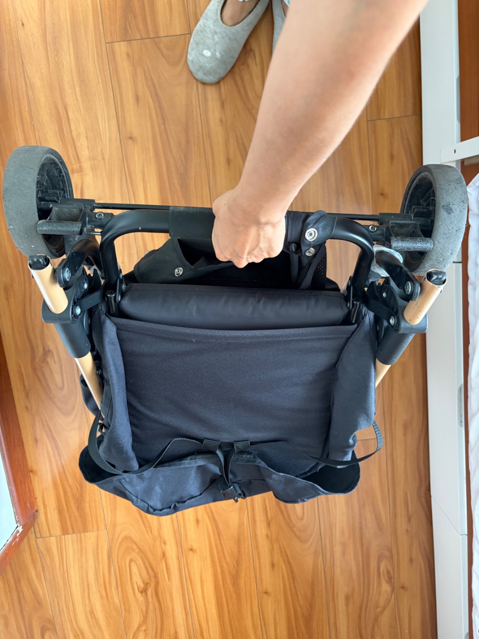 Coche Mecedora Maxibaby Negro Aluminio 0-4 Años