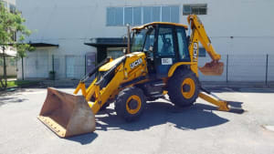 retroescavadeira-3cx-2