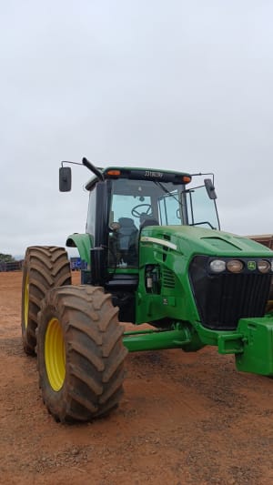 trator-7210j-2