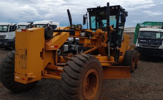 motoniveladora-140k-3