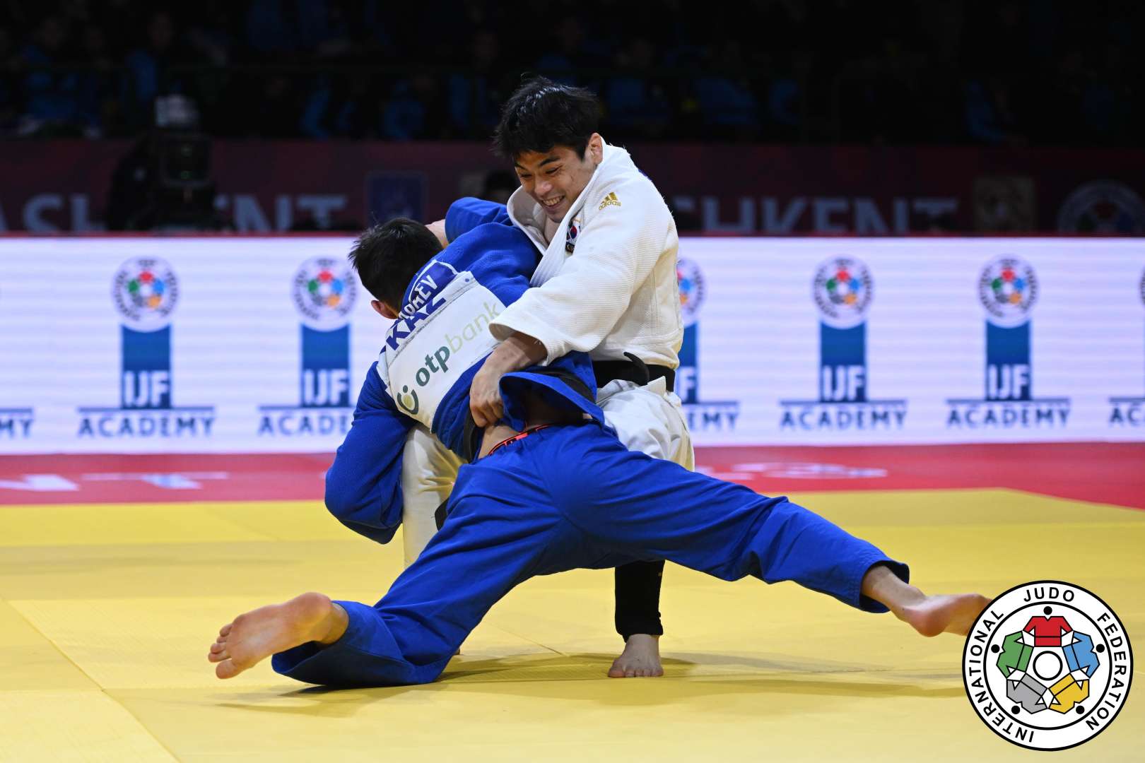 Lsport judo. Дзюдо в Ташкенте. Uzbekistan Judo Federation. Сборная Японии дзюдо.