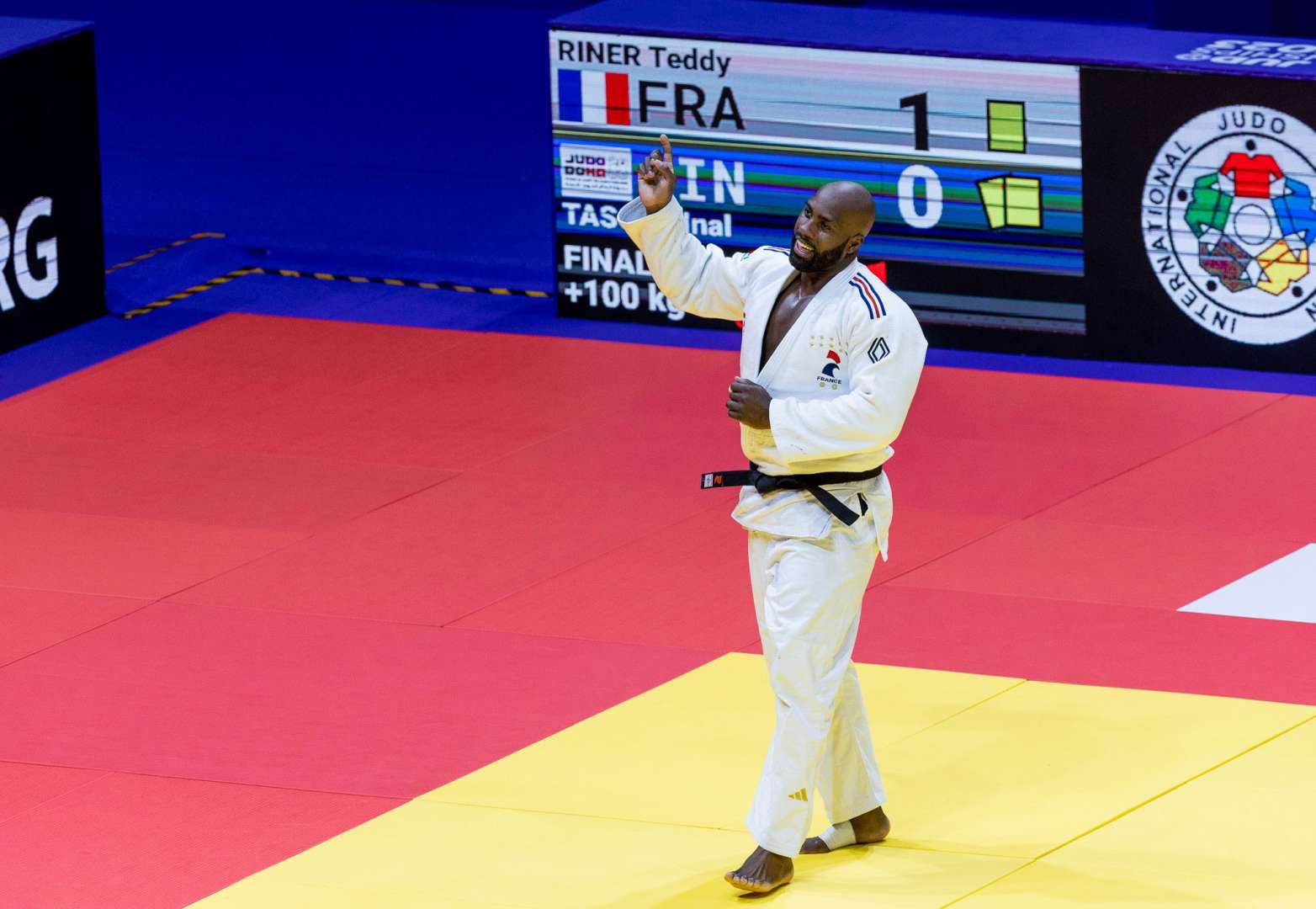 trophée resine judo masculin