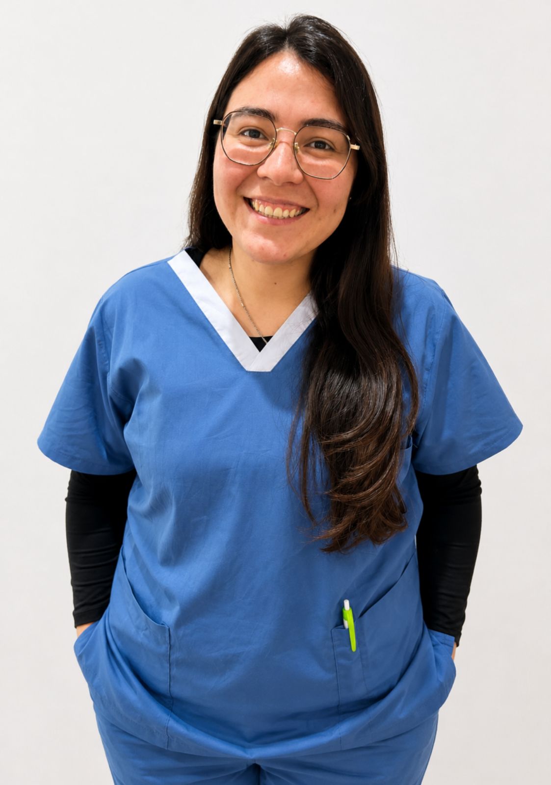 Antonella Ledezma - Veterinaria Clínica en Urgencias Veterinarias Santa Fe