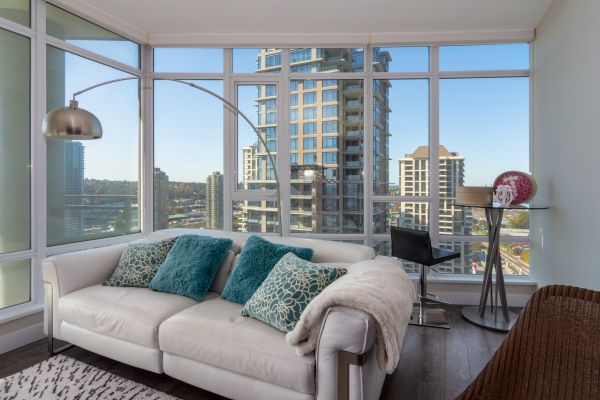 2008 Rosser Avenue, Burnaby image