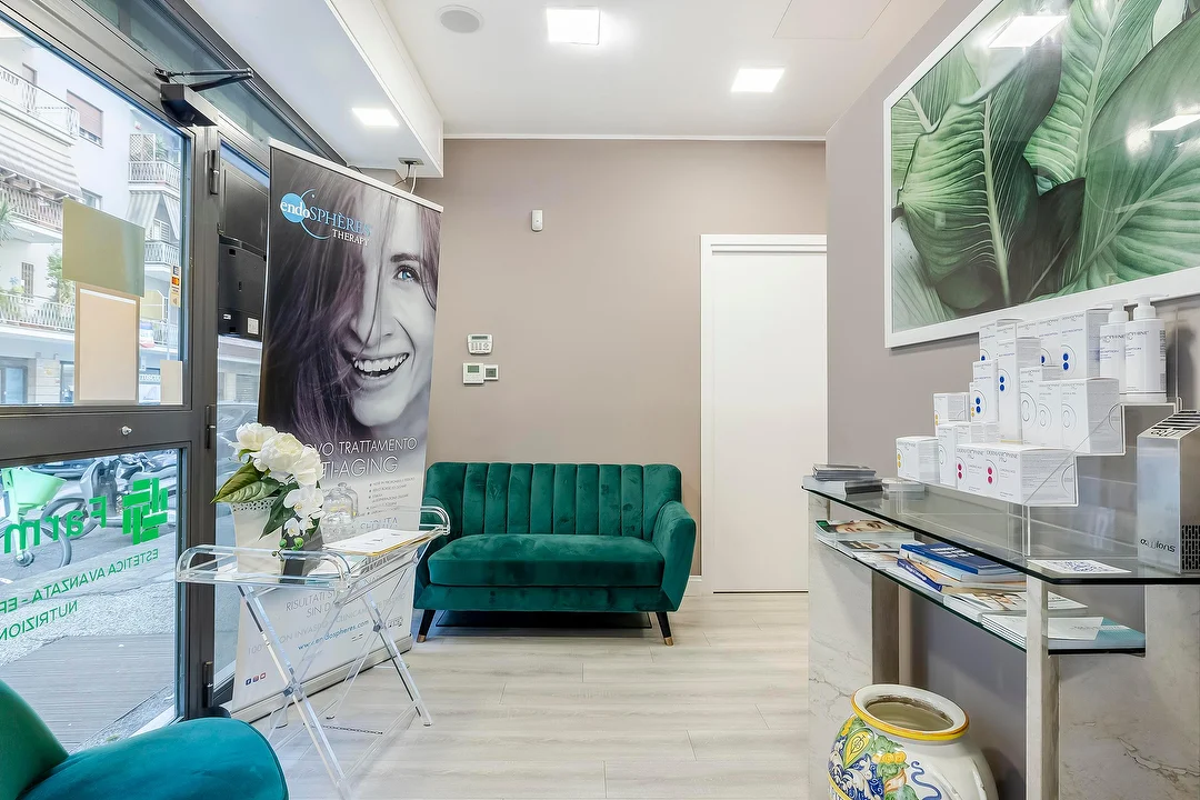 FARMALASER GARBATELLA,ROMA