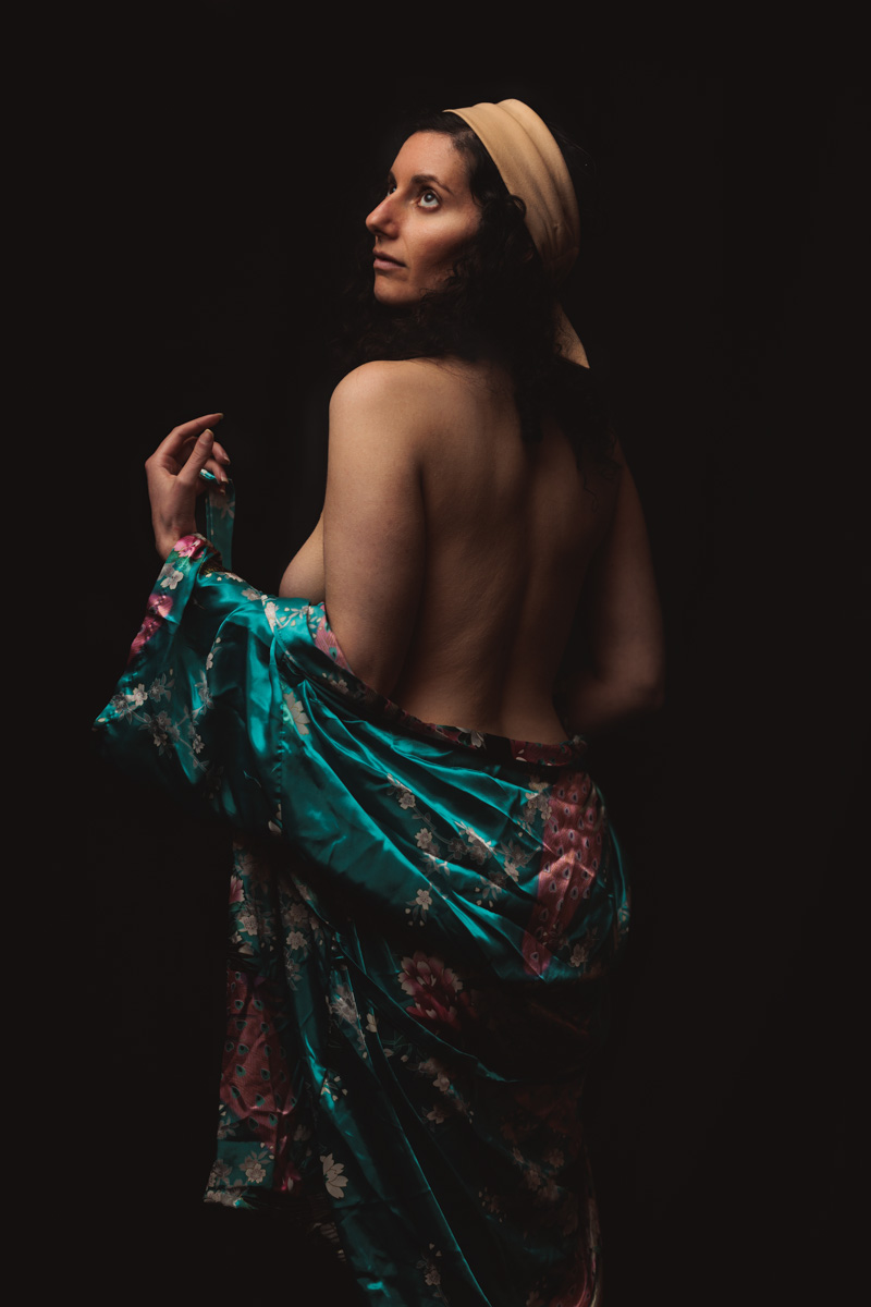 Fine art portrait with sculptural draped fabric