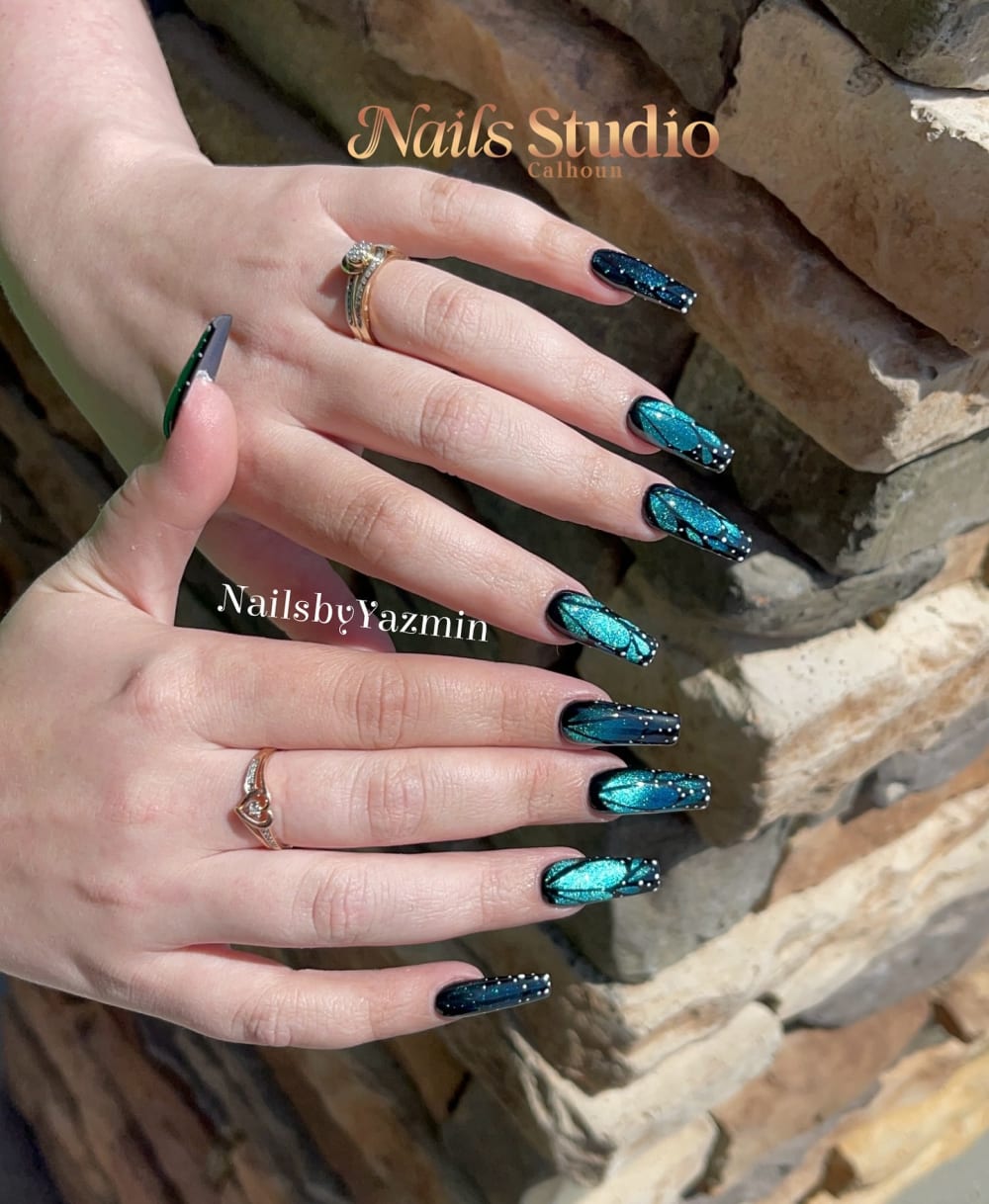 green and black ombré, nail art and glitter nails, coffin shape — nail salon in Calhoun, GA — Sonny & Tee
