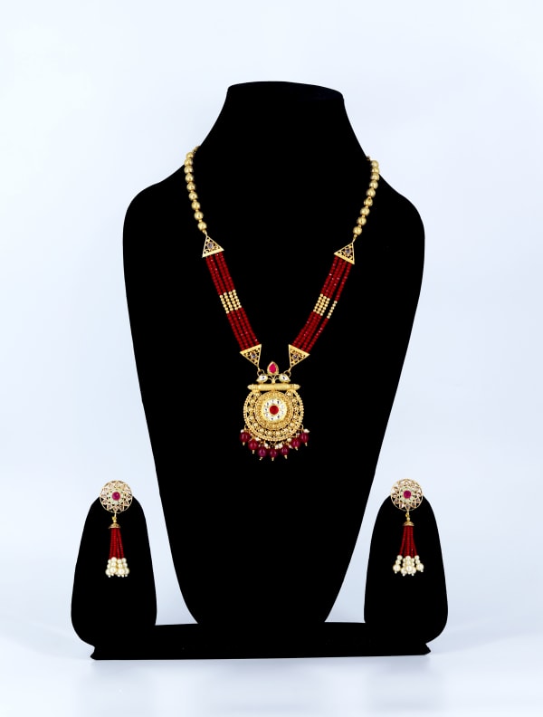 Traditional Red Beads Kundan Necklace Set for Women | Bridal & Festive Gold Plated Jewellery with Round Pendant