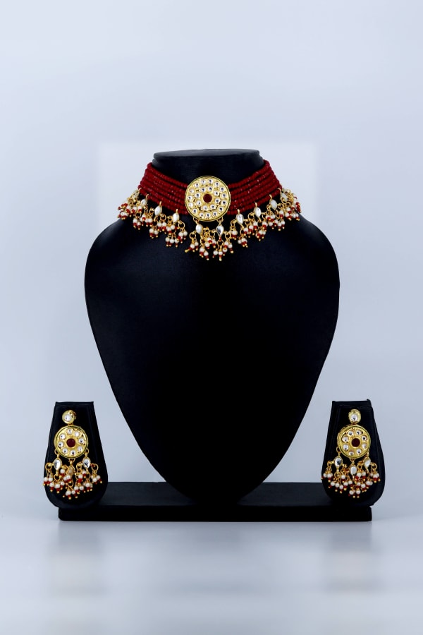 Royal Kundan Choker Necklace Set for Women | Traditional Red Beaded Wedding Choker with Antique Gold Round Pendant & Matching Earrings | Bridal, Festive & Party Wear Jewellery