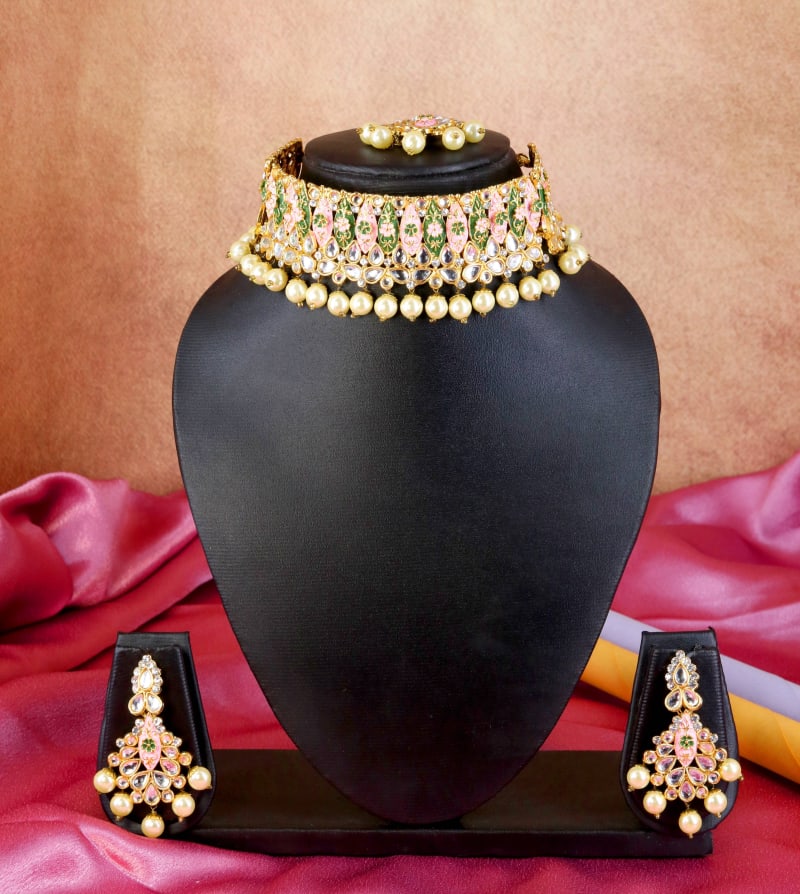 Pastel Pink–Green Enamel Kundan Choker Set with Pearls, Earrings & Maangtika