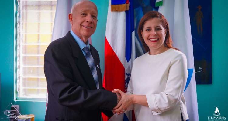 Visita de la Rectora del CEF Santo Domingo al ITESMARENA