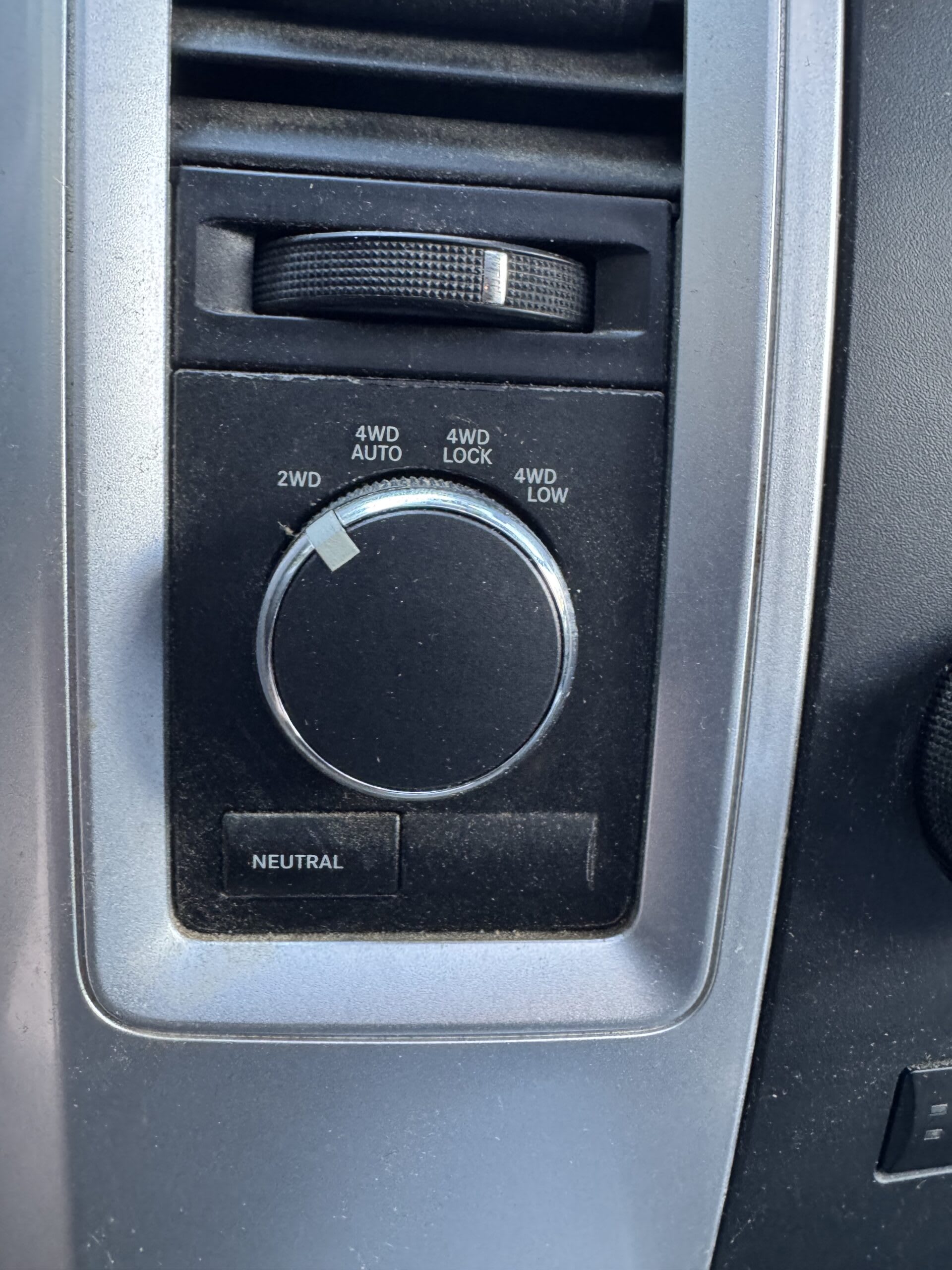 RAM 1500 2011 — zdjęcie 19
