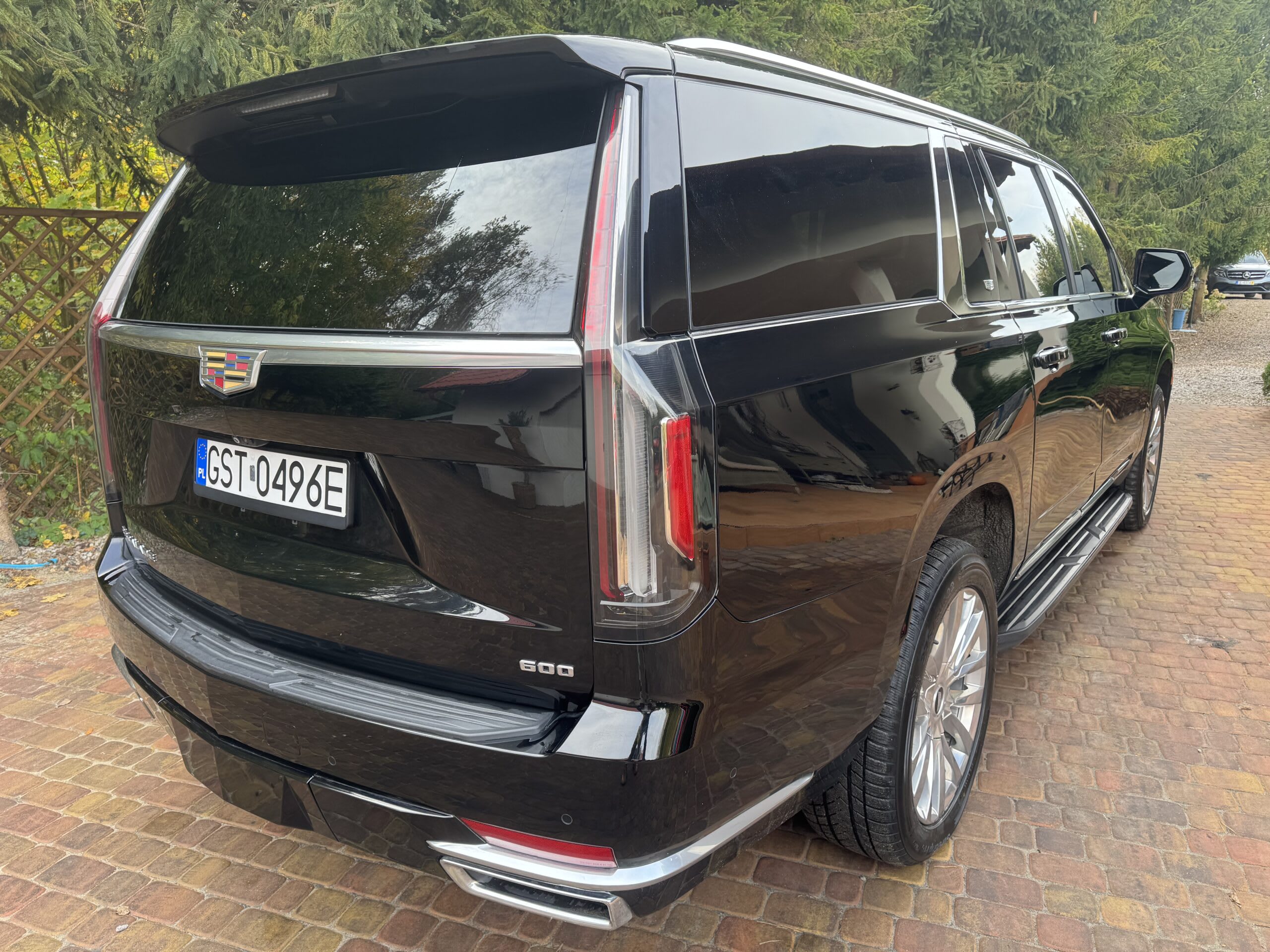Cadillac Escalade 2022 — zdjęcie 11
