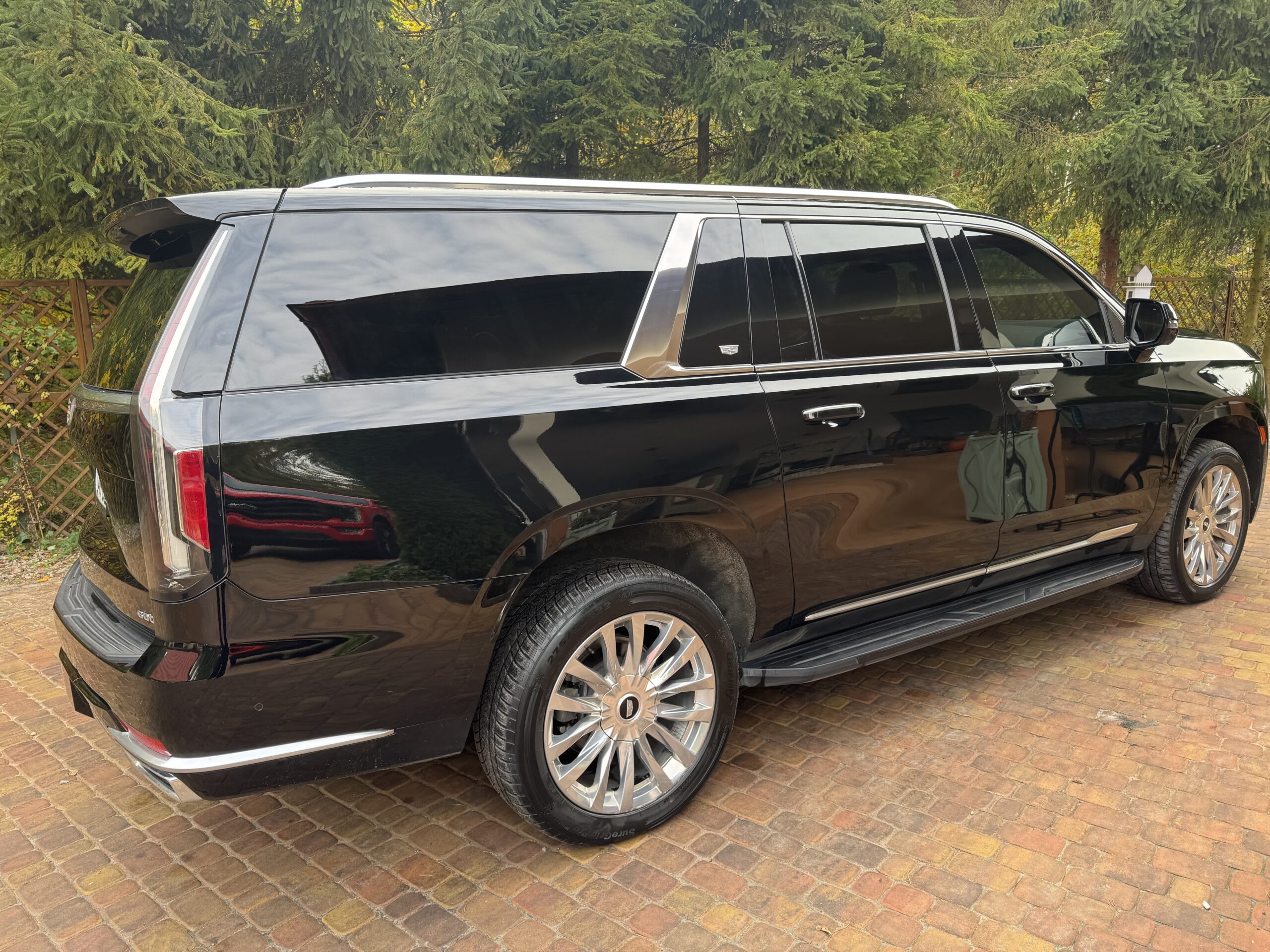 Cadillac Escalade 2022 — zdjęcie 14
