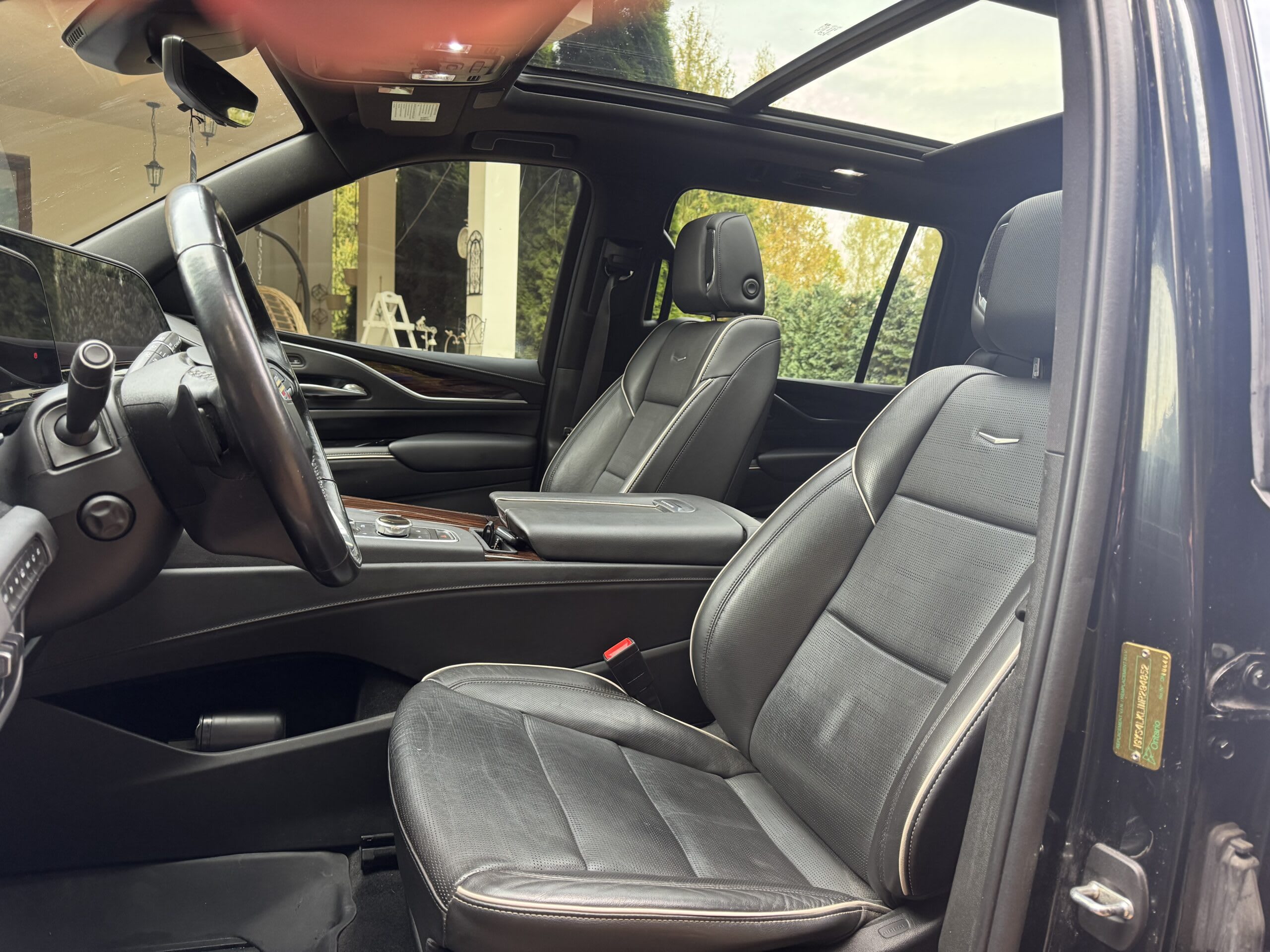 Cadillac Escalade 2022 — zdjęcie 19