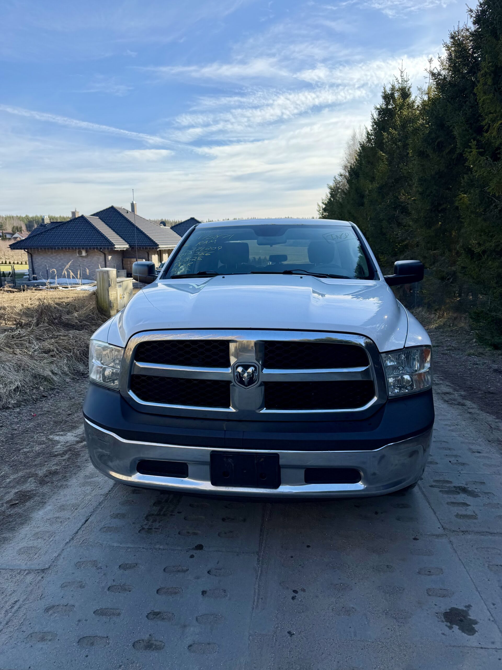 RAM 1500 2014 — zdjęcie 13