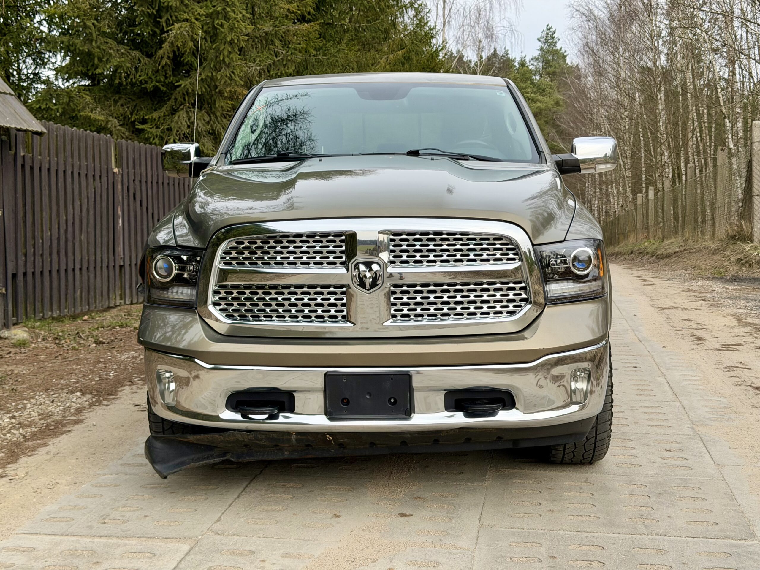 RAM 1500 2014 — zdjęcie 3