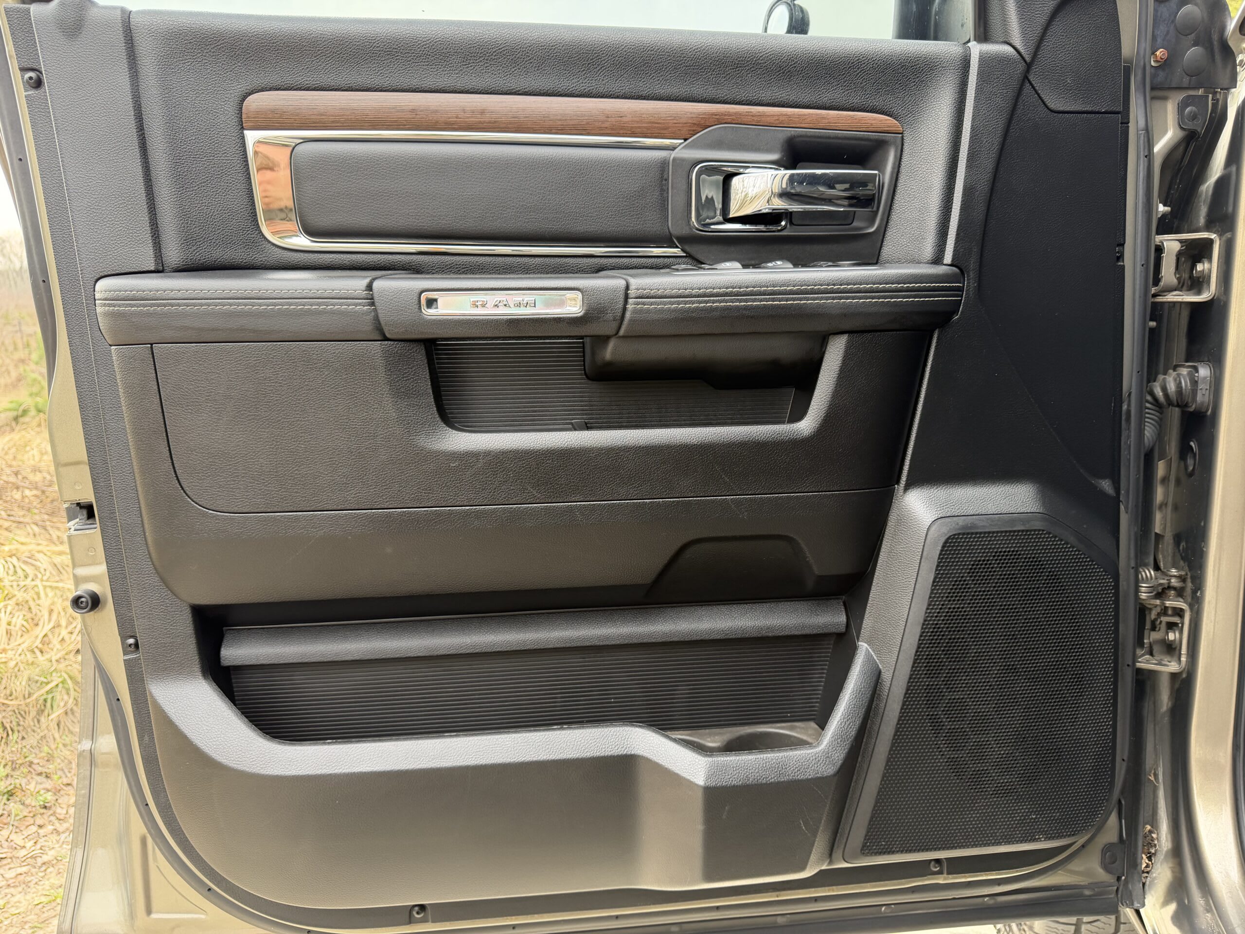 RAM 1500 2014 — zdjęcie 18