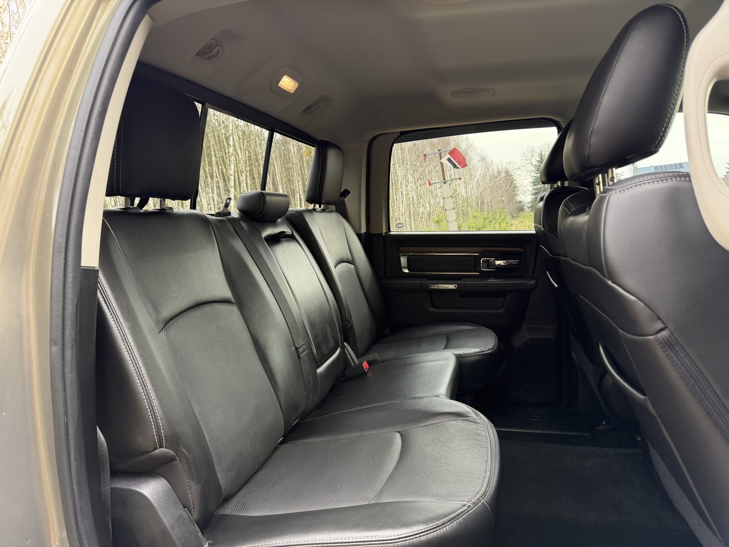 RAM 1500 2014 — zdjęcie 24