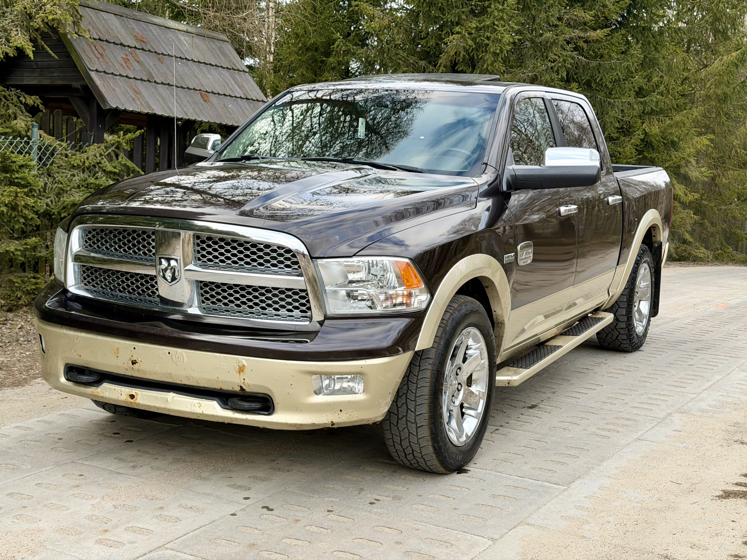 RAM 1500 2011 — zdjęcie 2