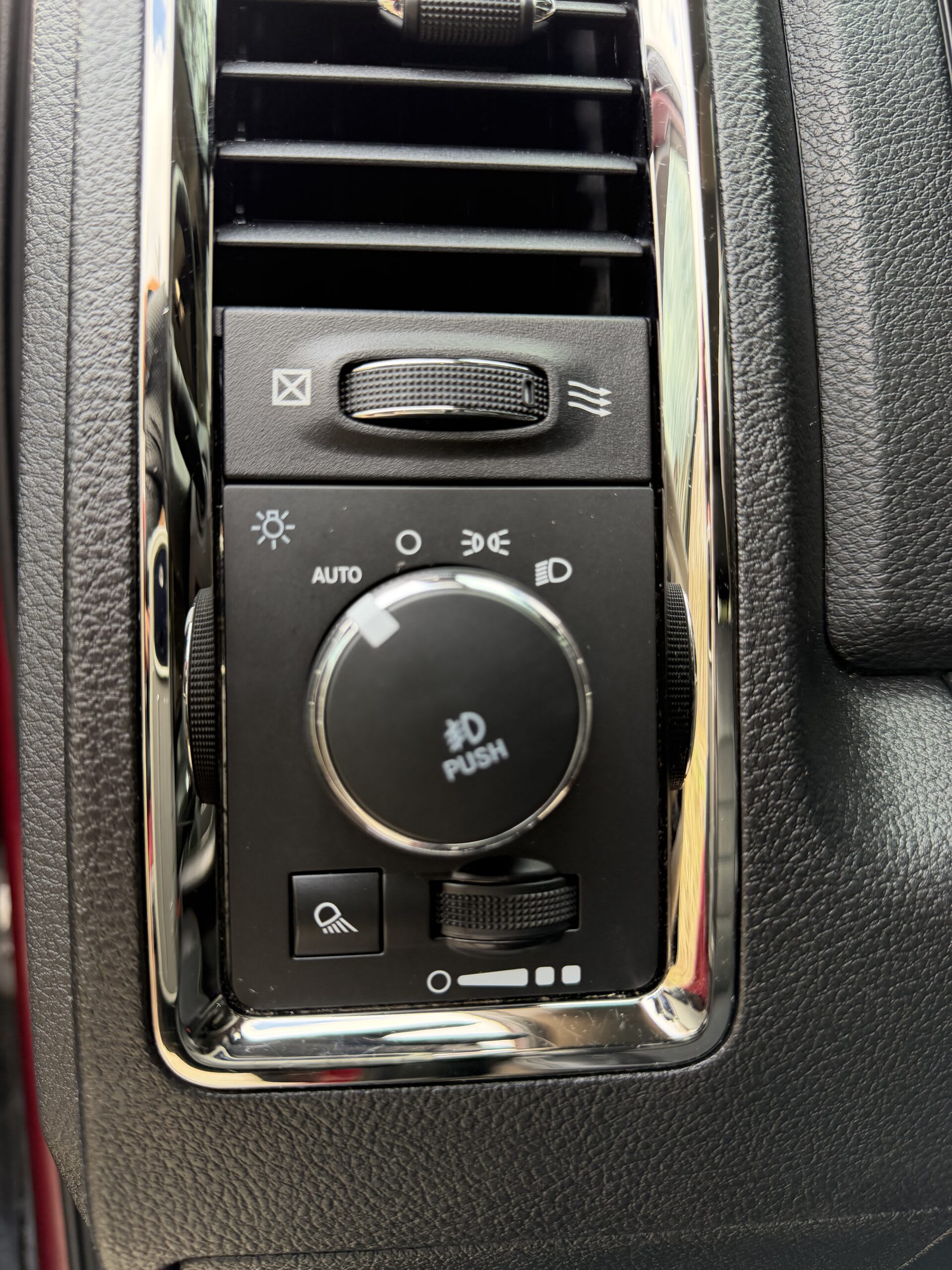 RAM 1500 2017 — zdjęcie 14