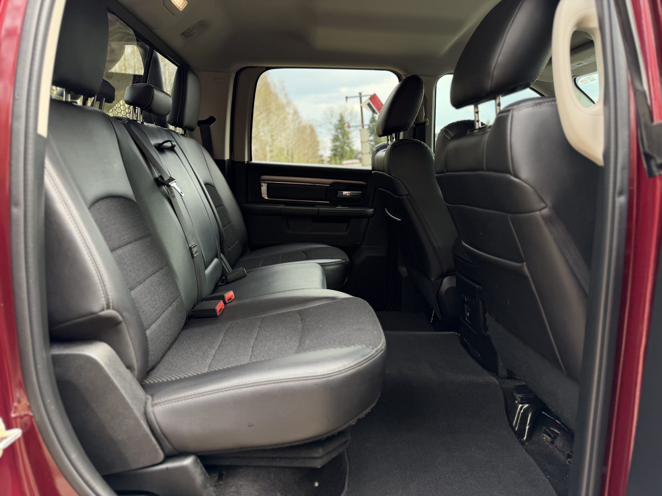 RAM 1500 2017 — zdjęcie 16