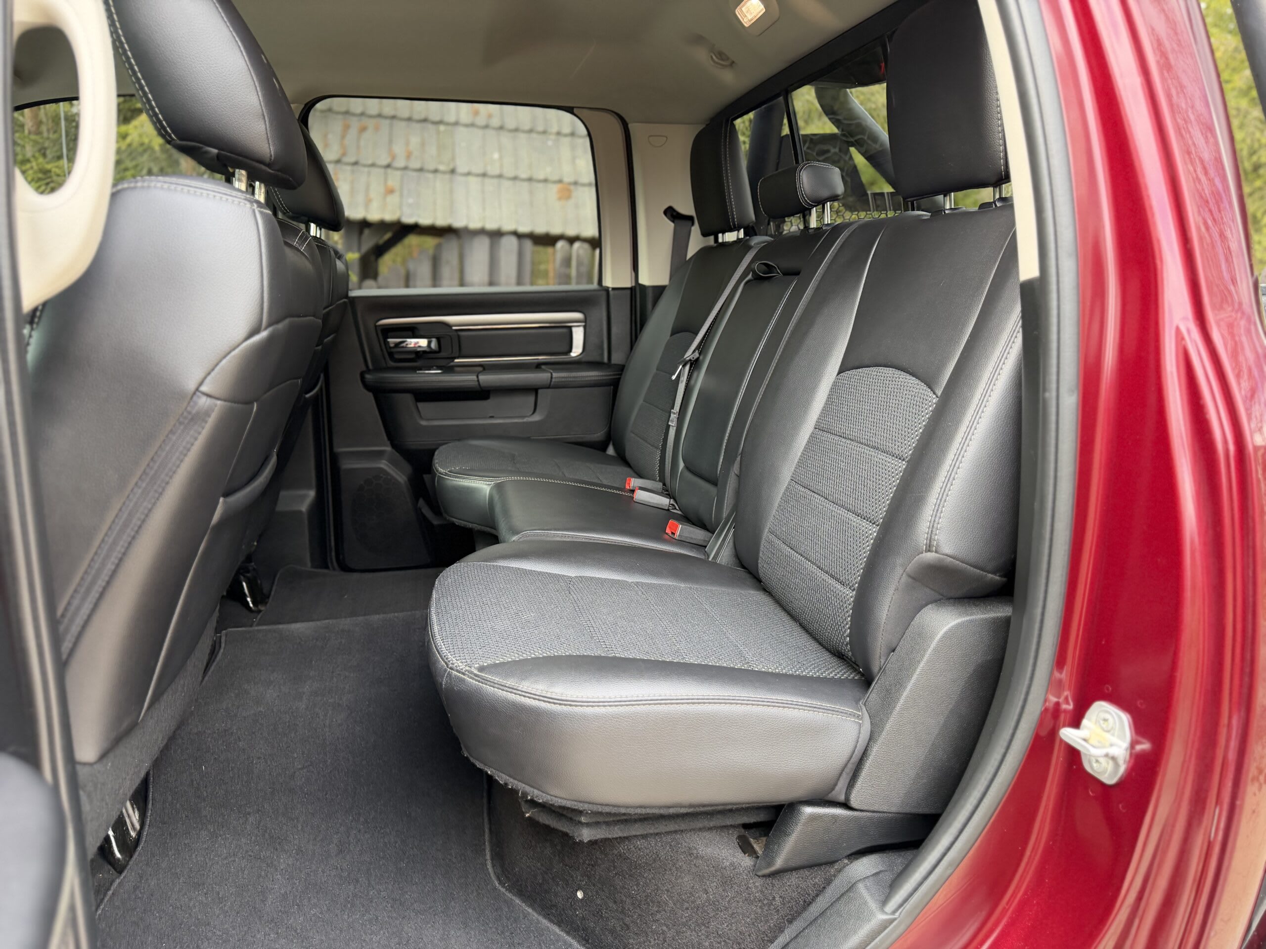 RAM 1500 2017 — zdjęcie 17